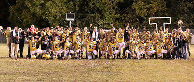 Image: Congratulations to the 2013 1A-1 Region II District 6 Champion Italy Gladiators who posted an undefeated 5-0 district record, are currently 6-4 overall with a first-round bye and are Bi-District Championship as well!!!