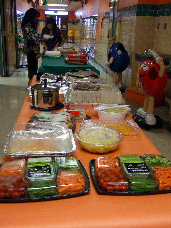 Image: Another hall, more tables with more food!
