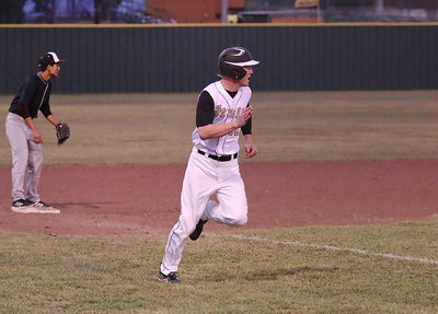 Image: Junior Cody Boyd(10) hurries home to help put the finishing touches on Italy’s 20-2 win over Faith Family in the second-round.