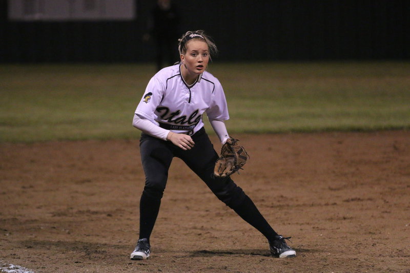 Image: Lady Gladiator third-baseman Hannah Washington(6) reacts to a Maypearl hit.