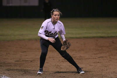 Image: Lady Gladiator third-baseman Hannah Washington(6) reacts to a Maypearl hit.