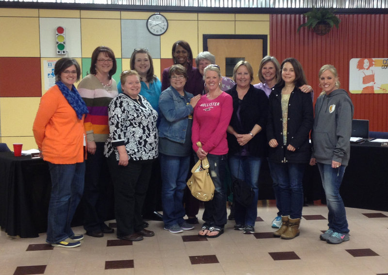 Image: New Stafford Elementary Principal, Pamela Thomas, poses with several Stafford Elementary teachers and staff members at Monday night’s board meeting.
Front Row: (L-R) Holly Spraberry, Paula Mandrell, Angela Janek, Kim Varner, Christie Hyles, Michelle Hampton
Back Row: (L-R) Davee Garcia, Melinda Haake, Melissa Bedard, Principal-Pamela Thomas, DeeDee Hamilton, Jeanette Janek
