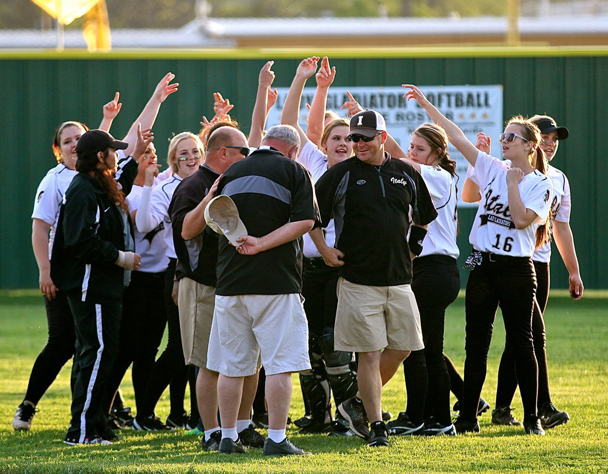 Image: The mojo is back!