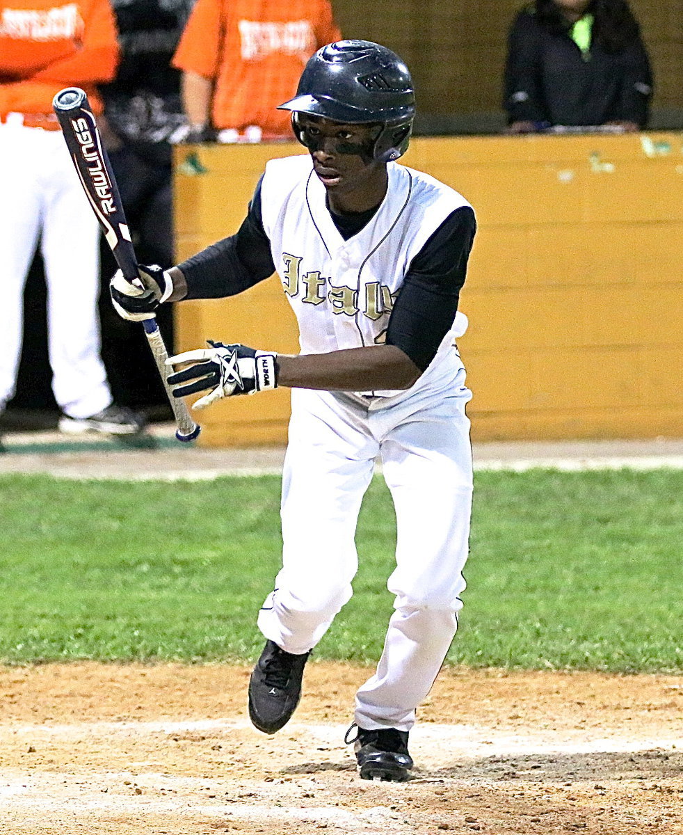 Image: Senior Eric Carson(2) earns a walk and recorded a single against Avalon.