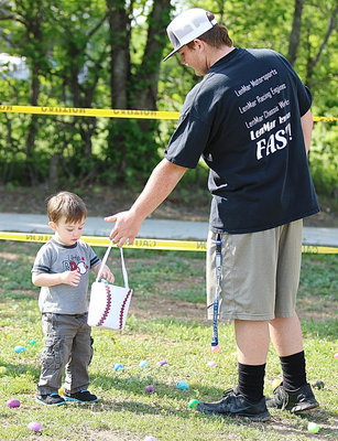 Image: Bentley Gossett has Italy High School junior Tyler Vencill trained.