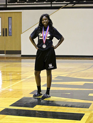 Image: Janae Robertson helped bring home the silver medal as a part of Italy’s Girls Sprint Relay team.