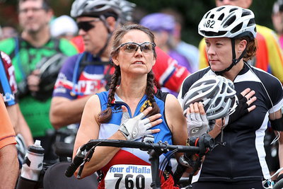 Image: Tour d’Italia bicyclists display their patriotism.