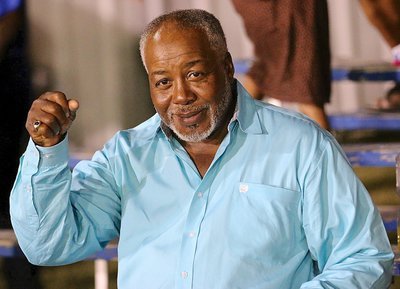 Image: Mr. Ervin Green shows his support for the Bulldogs.