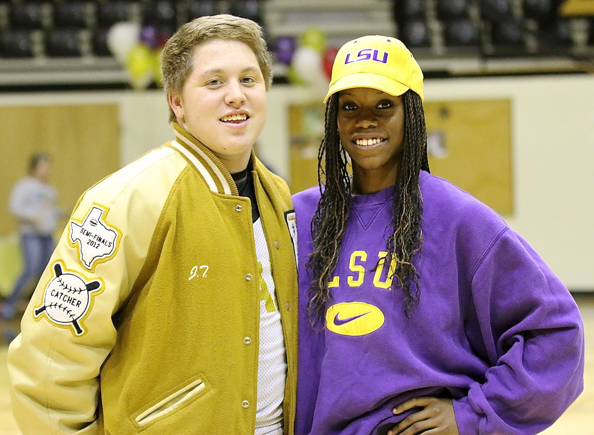 Image: Senior Gladiator John Escamilla congratulates fellow senior Kortnei Johnson on her choice of becoming an LSU Tiger!!!