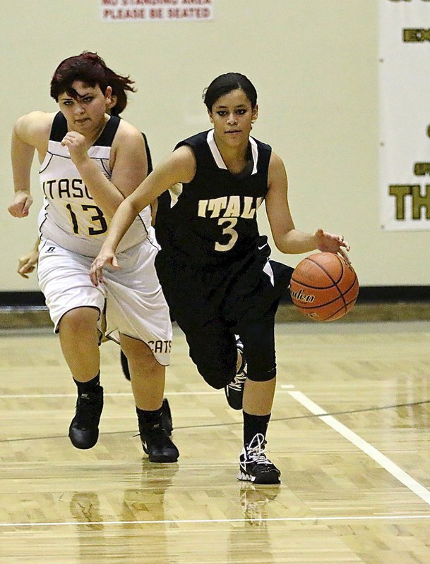 Image: Alex Minton-Felder(3) is off to the races with Itasca playing catchup.