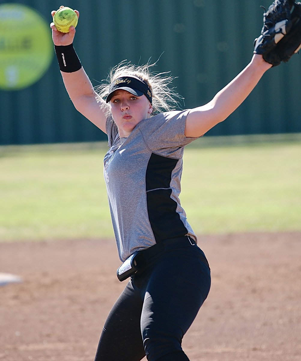 Image: Lady Gladiator pitcher Jaclynn Lewis(15)  was on target against Palmer.