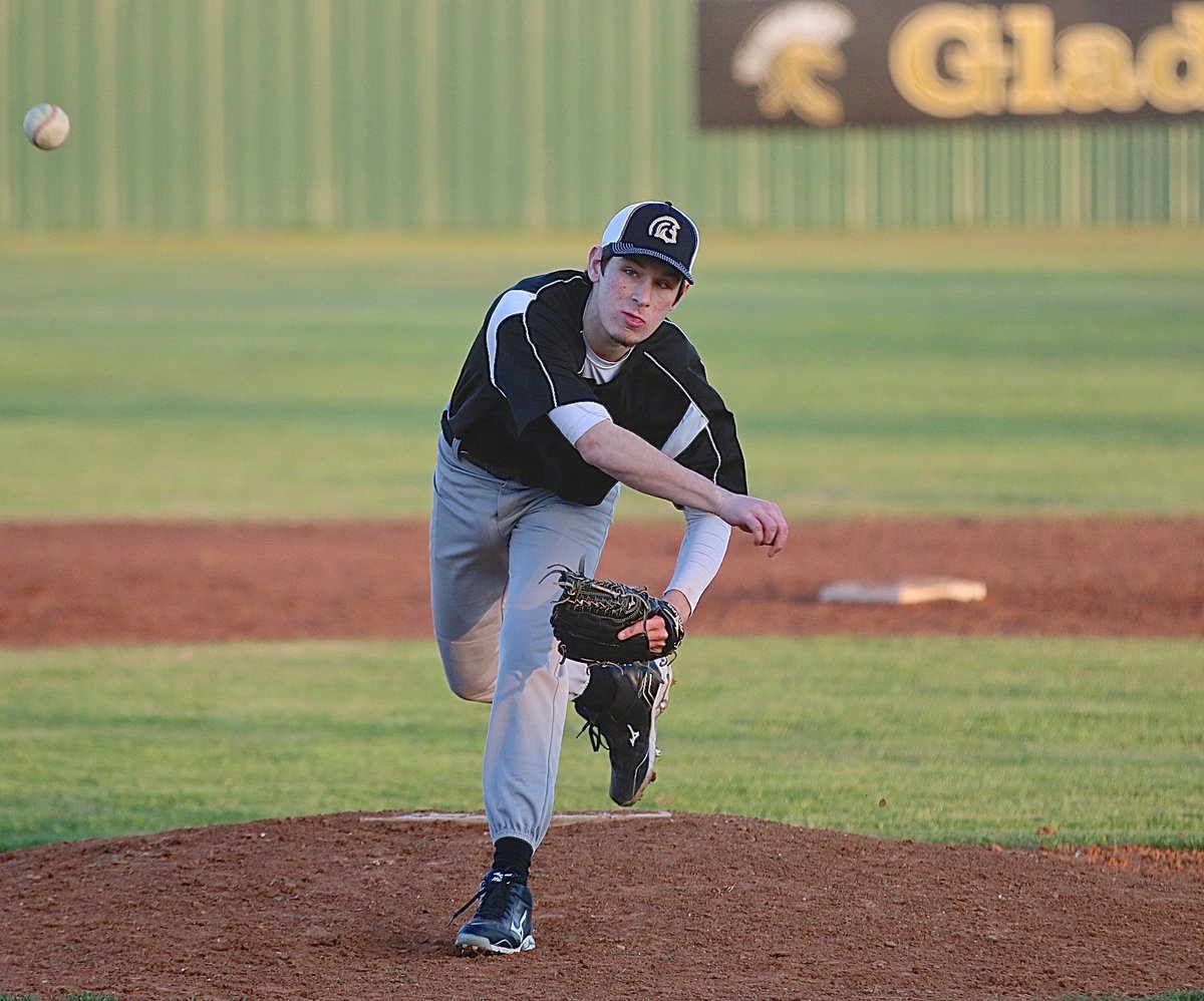 Image: Ryan Connor takes some reps from the mound for Italy.