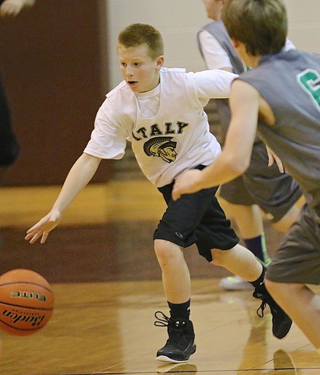 Image: Ty Cash(10) breaks away and scores a layup to finish his one-man fast break.
