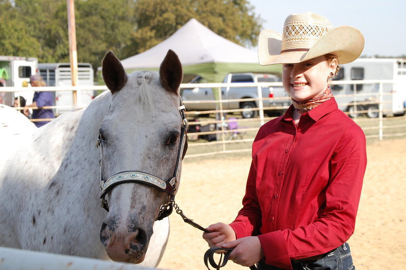 Image: Sadie Hinz and Plaudits Handsome Lad won Champion Hunter Hack and Champion English Rider, Reserve Champion Western Rider and Reserve Champion Pony at Halter.