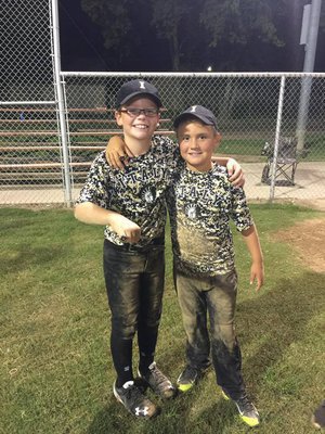 Image: Italy Gladiator teammates Clayton Hellner and Gavin Ramirez sport their rings after the tournament championship game.
