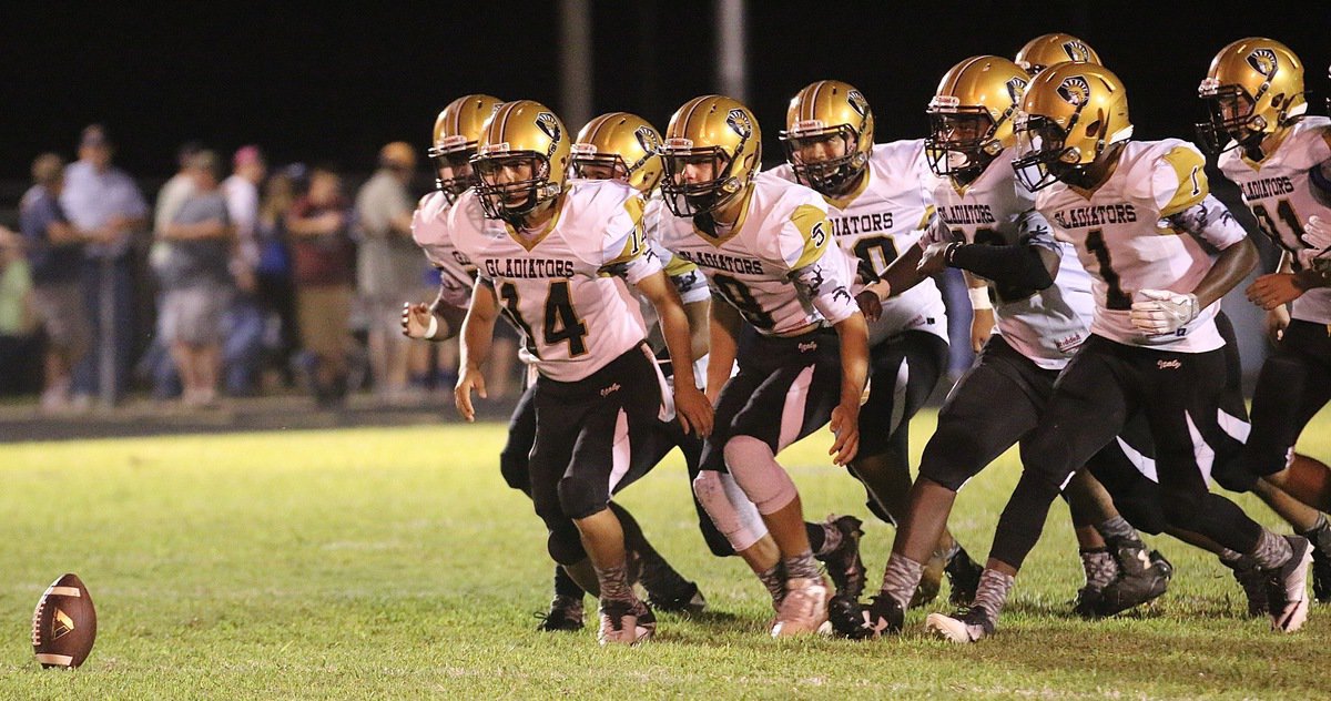 Image: Be afraid! #14 Mauro Ibarra and the Gladiator kicking team keep Blooming Grove guessing.