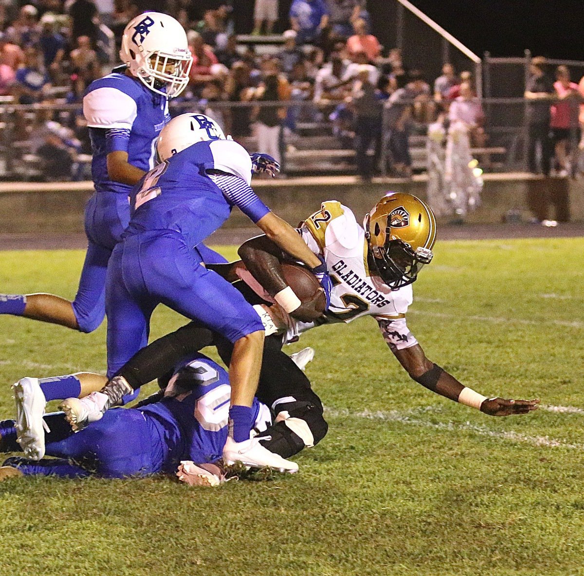 Image: Italy’s #12 Chasston King led all Gladiator rushers with 53 yards and just 3 carries.