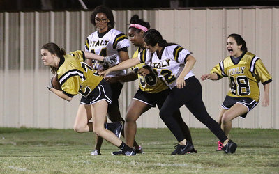 Image: Grace Haight comes out of the pack with a pick for the junior defense.