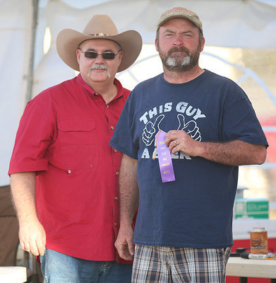 Image: That guy won a ribbon!