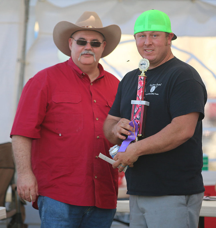 Image: A ribbon, a trophy and a smile!